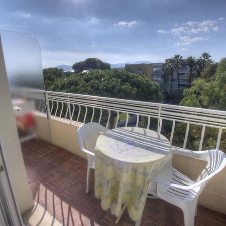 Studio 3 étoiles Vue mer 150m Plages Parking Clim WIFI Cannes Zimmer foto