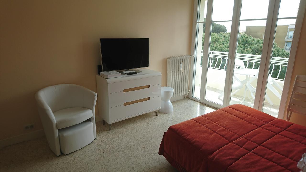Studio 3 étoiles Vue mer 150m Plages Parking Clim WIFI Cannes Exterior foto